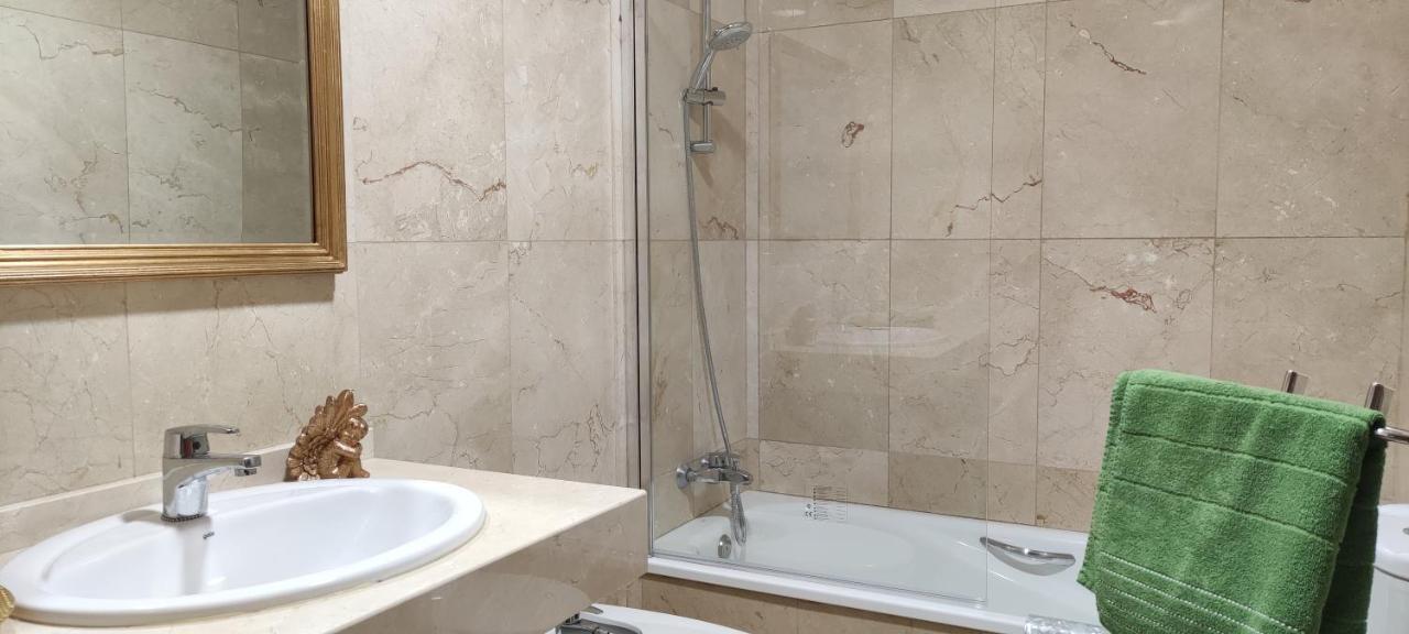 Ferienwohnung Divina 10 Avilés Exterior foto